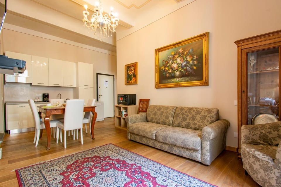 Living room, Dining area