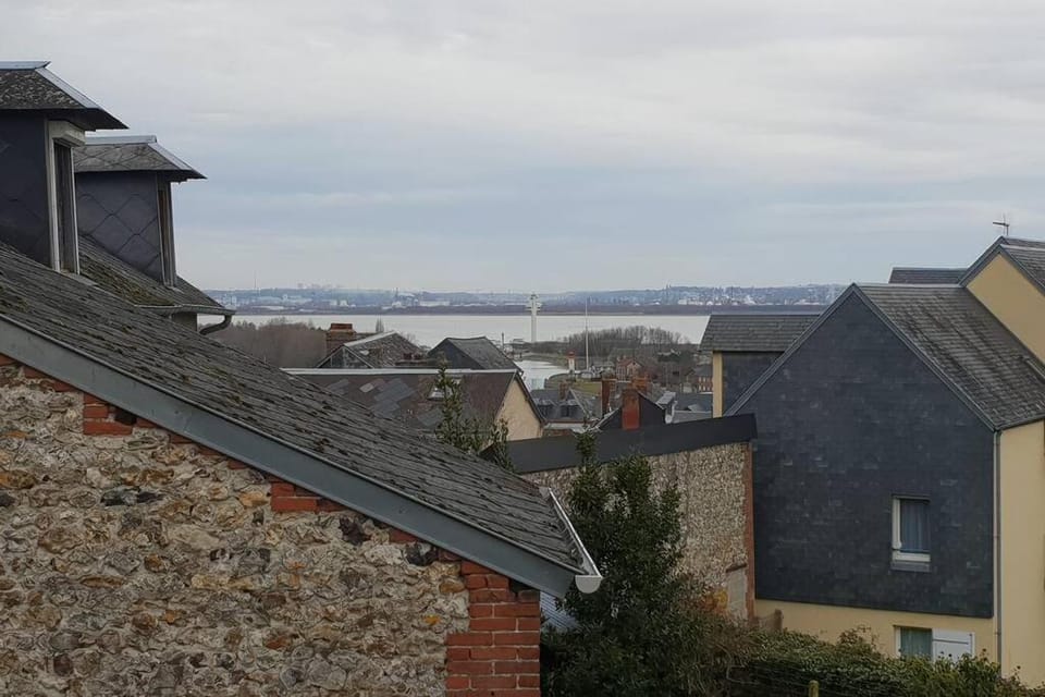 Le Longchamp Apartment in Honfleur
