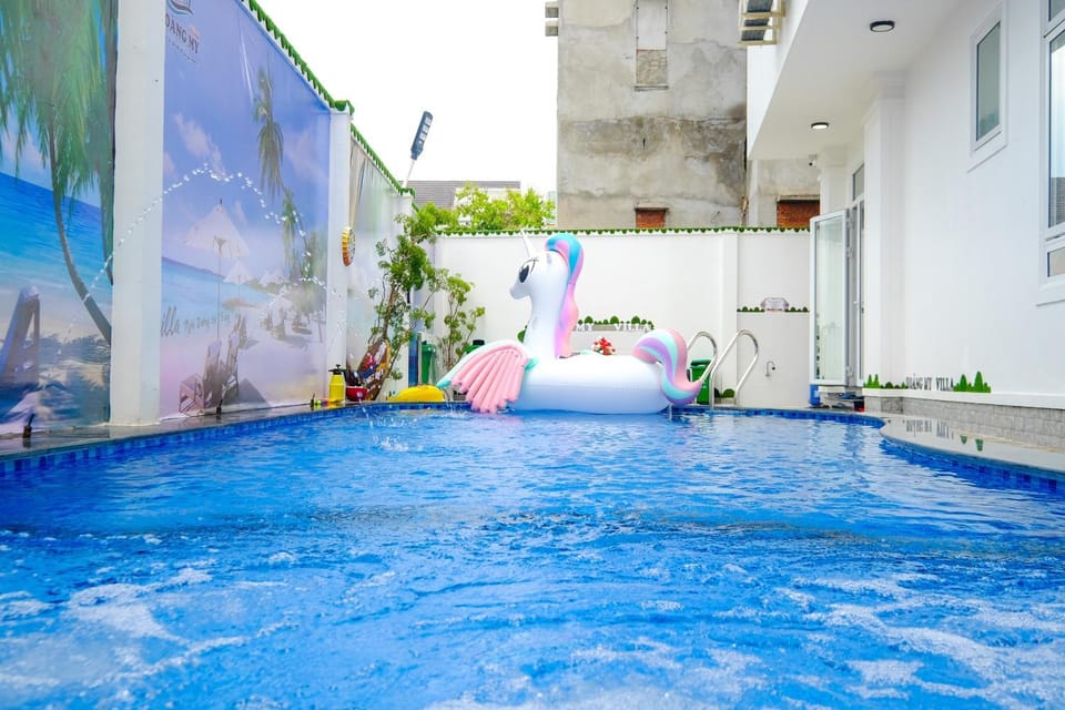 People, Swimming pool, children