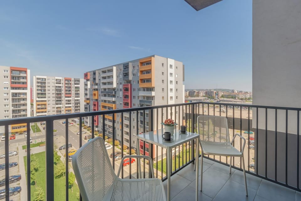 Day, View (from property/room), Balcony/Terrace, City view