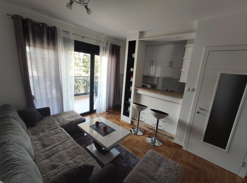Balcony/Terrace, Living room