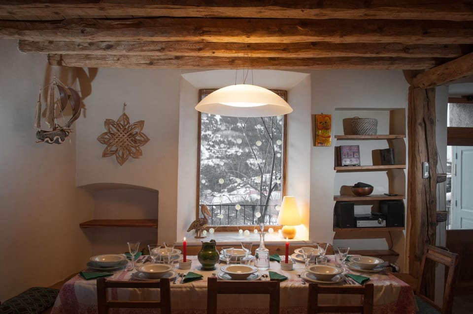 Maison traditionnelle briançonnaise House in Briançon