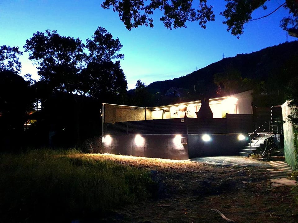 Property building, Night