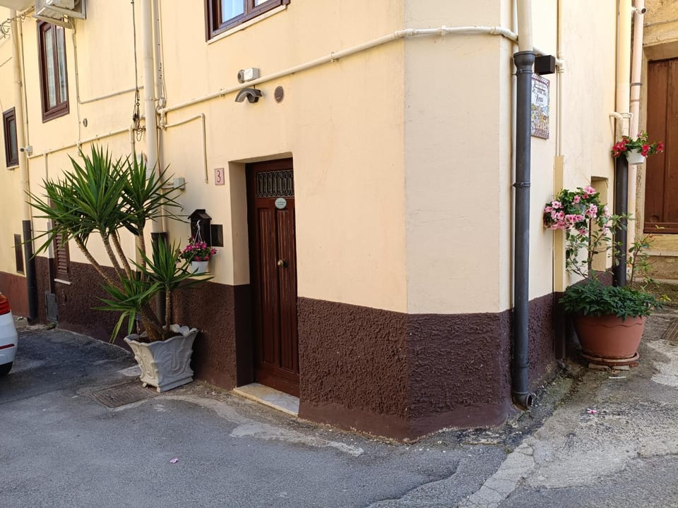 Affittacamere La Casa Dei Nonni Apartment in Sicily