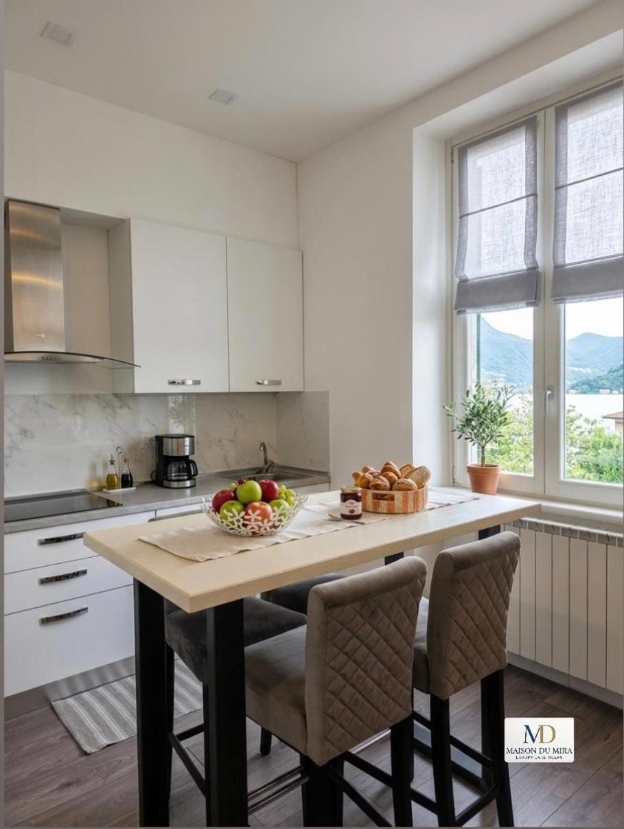 La maison du Mira Apartment in Intra