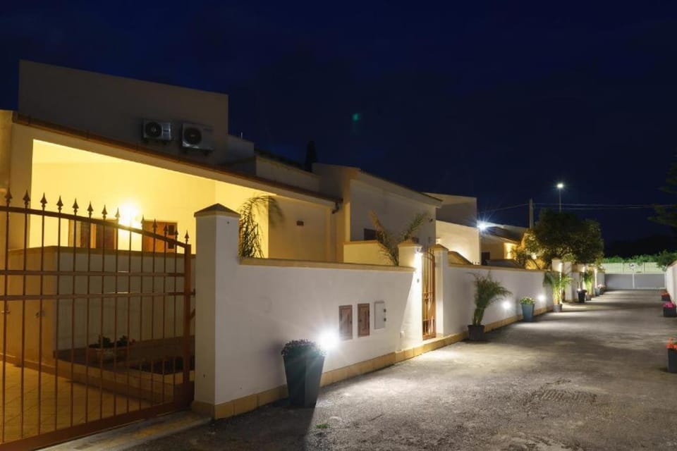 Bono Vacanze Villa San Marco Luxury Holidays Homes House in Sicily