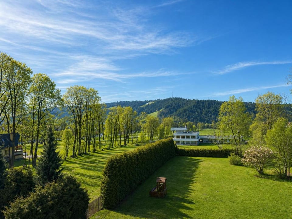 Garden view, Mountain view