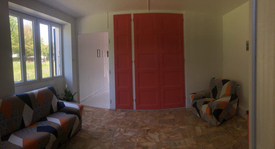 Chambres individuelles avec partie commune ou logement entier si disponible Via Rhôna Bed and Breakfast in Haute-Savoie