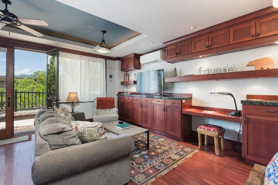 766 Main Avenue Unit 202 House in Durango