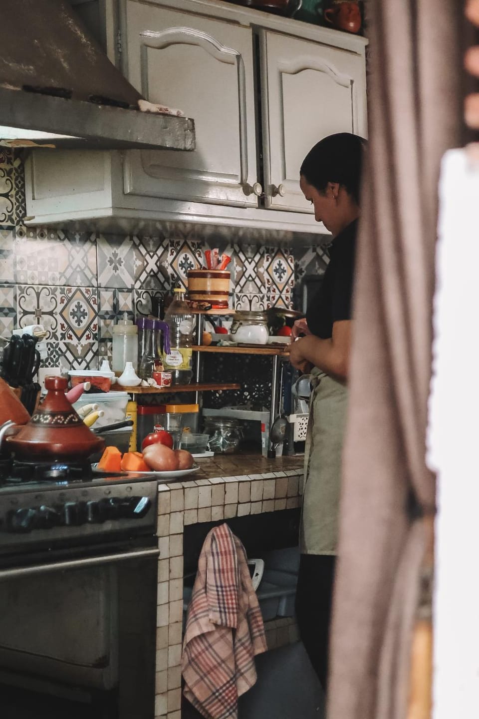 Kitchen or kitchenette, Food, stove