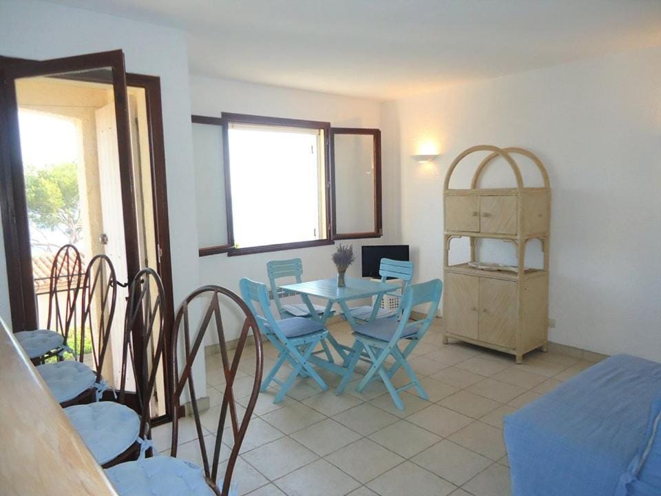 Joli 2 pièces 4 personnes VUE MER Apartment in Cavalaire-sur-Mer