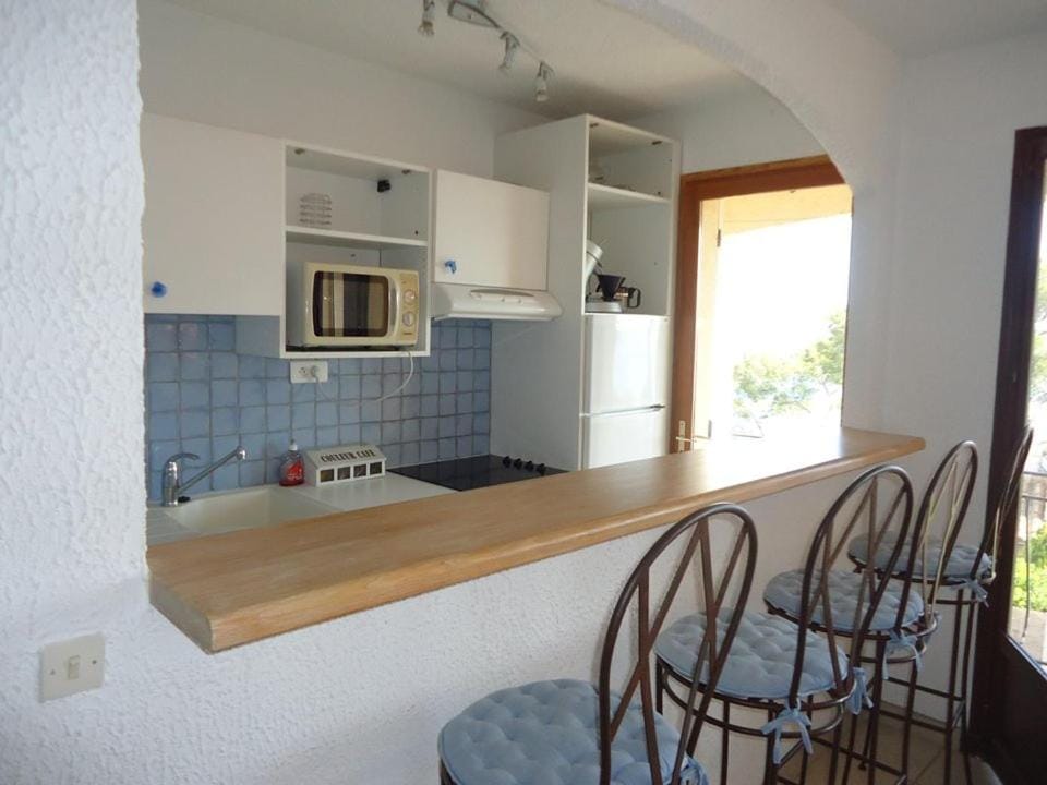Joli 2 pièces 4 personnes VUE MER Apartment in Cavalaire-sur-Mer