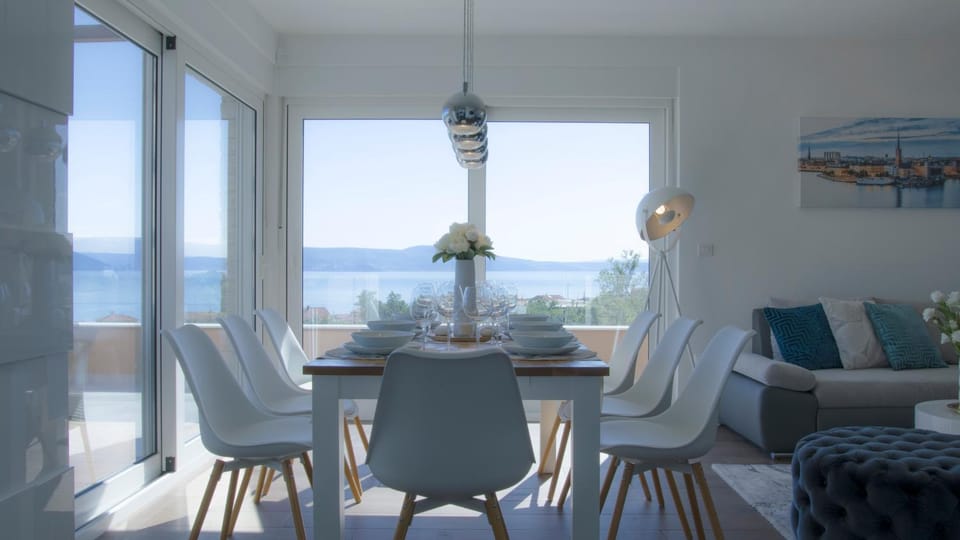 Dining area, Sea view