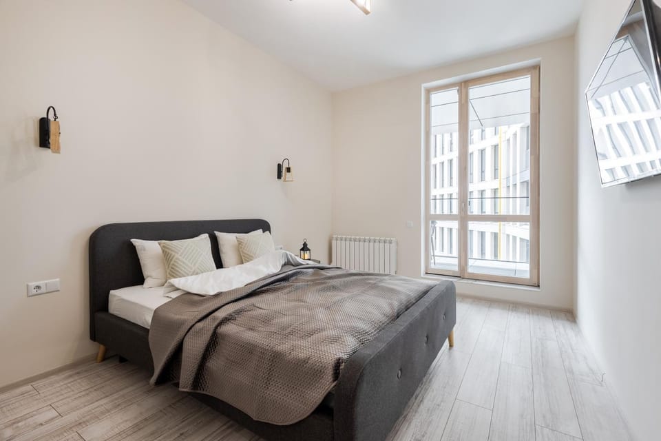 Bed, Photo of the whole room, Bedroom