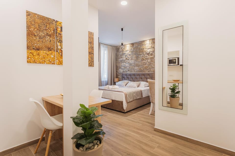 Four Elements - Fire & Air Apartment in Split