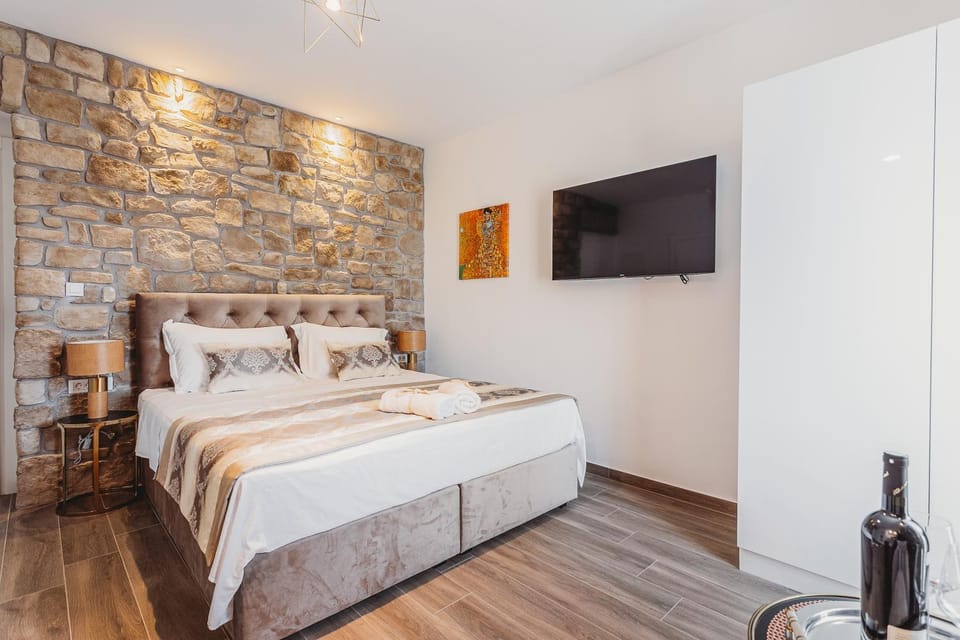 Four Elements - Fire & Air Apartment in Split