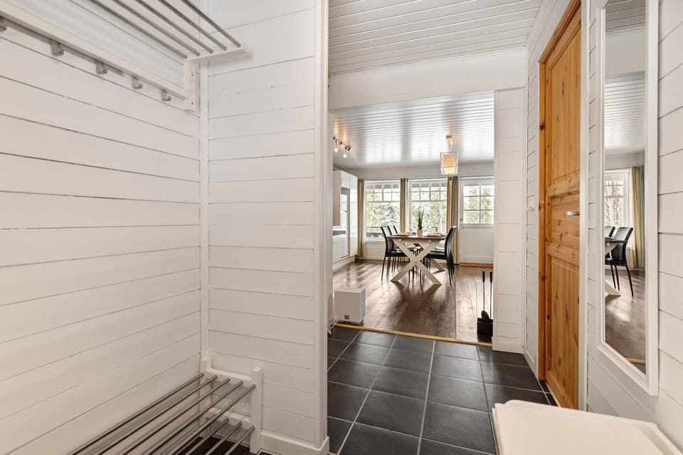 Cabin in Trysil with seaview to lake Cabin in Innlandet