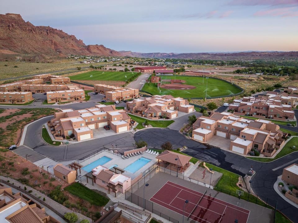 Rim Village Vista Unit 10 A7 2 House in Utah