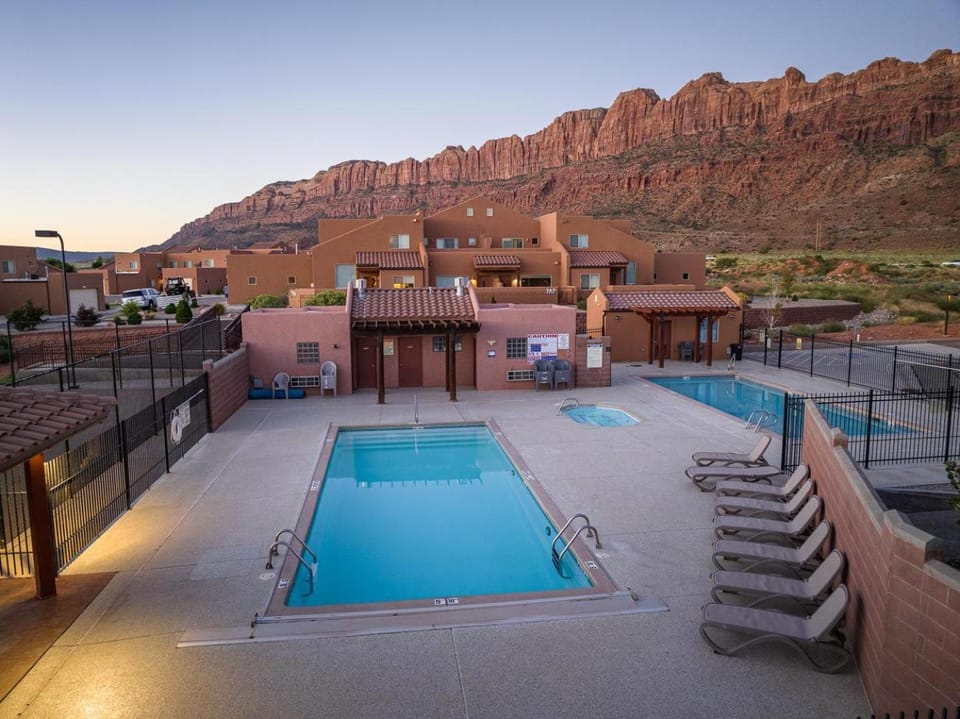 Rim Village Vista Unit 10 A7 3 House in Utah