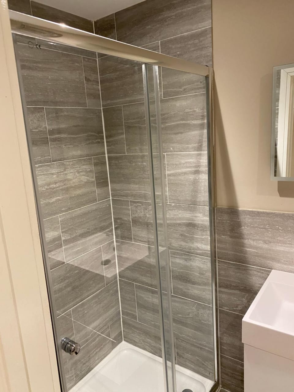 99 GUEST HOUSE Apartment in Eastbourne