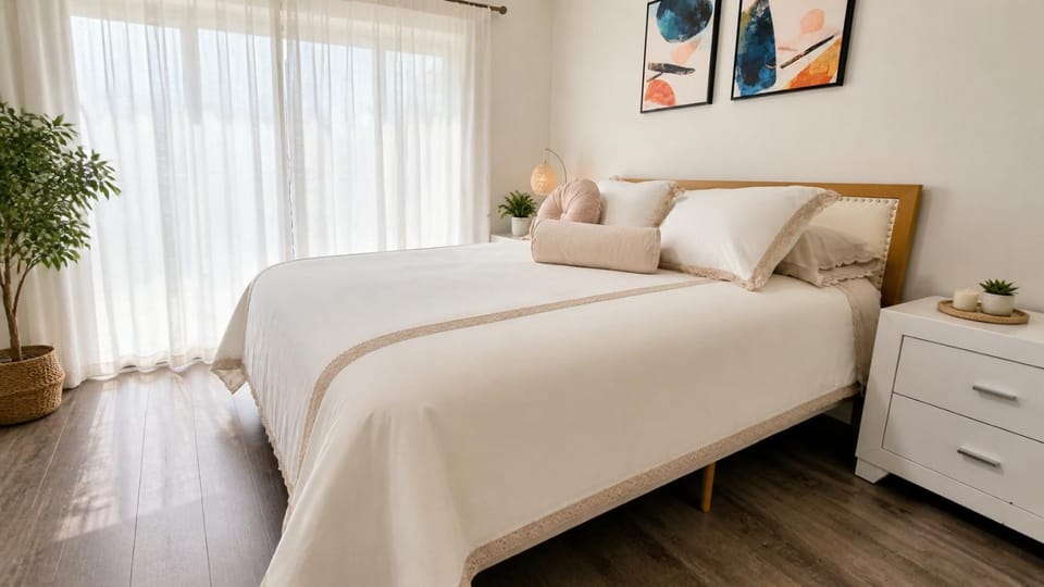 Bed, Bedroom