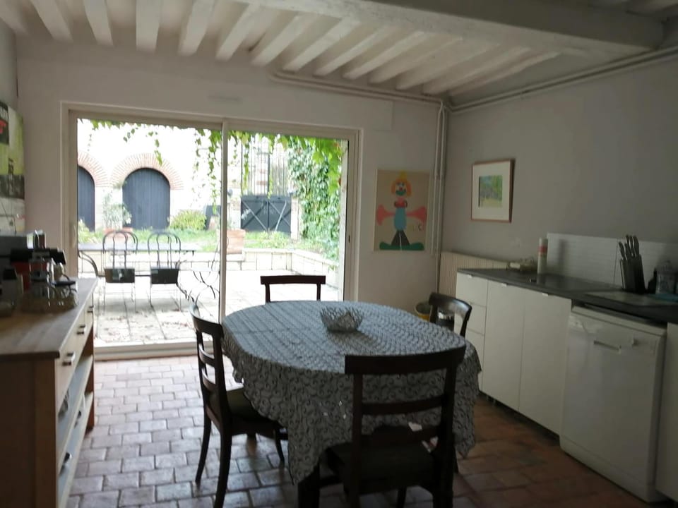ZenBreak Sous les Toits Bed and Breakfast in Orléans