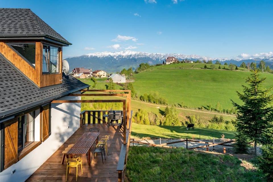 Property building, Balcony/Terrace