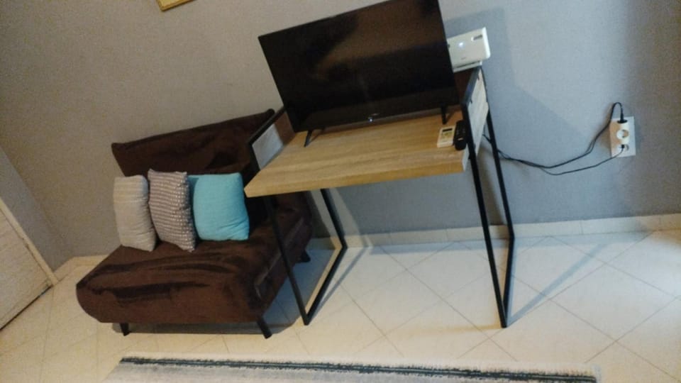 Earth n' Water Apartment in Messenia