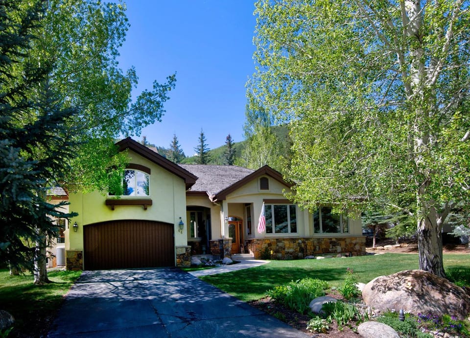 44 Aspen Meadow Drive House in Edwards