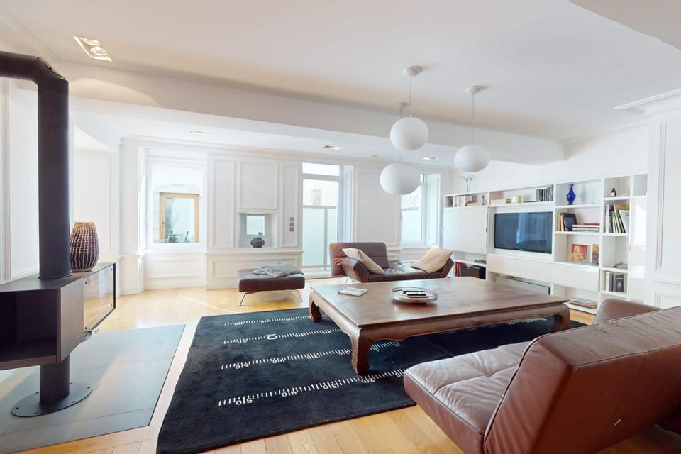 Le N 10 - Apartment of 200 sqm with patio of 35 square meters in Old Town Apartment in Annecy