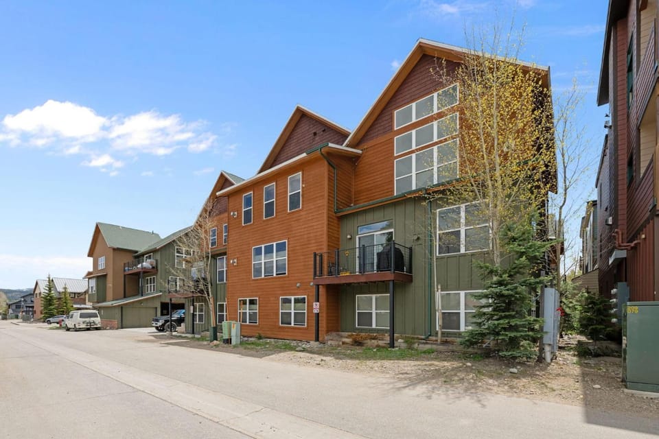 539 Granite St House in Frisco