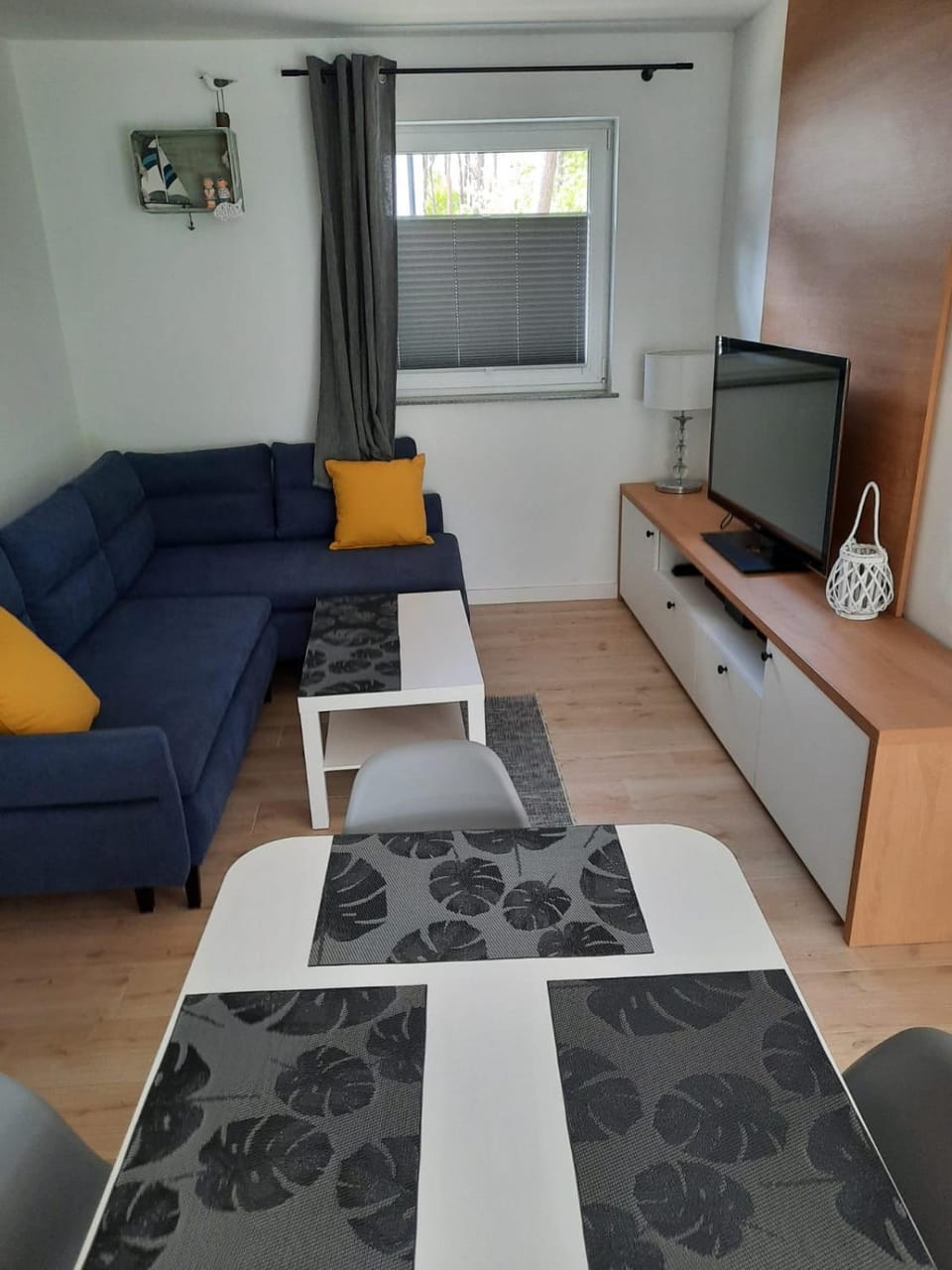 Communal lounge/ TV room, TV and multimedia, Living room, Seating area