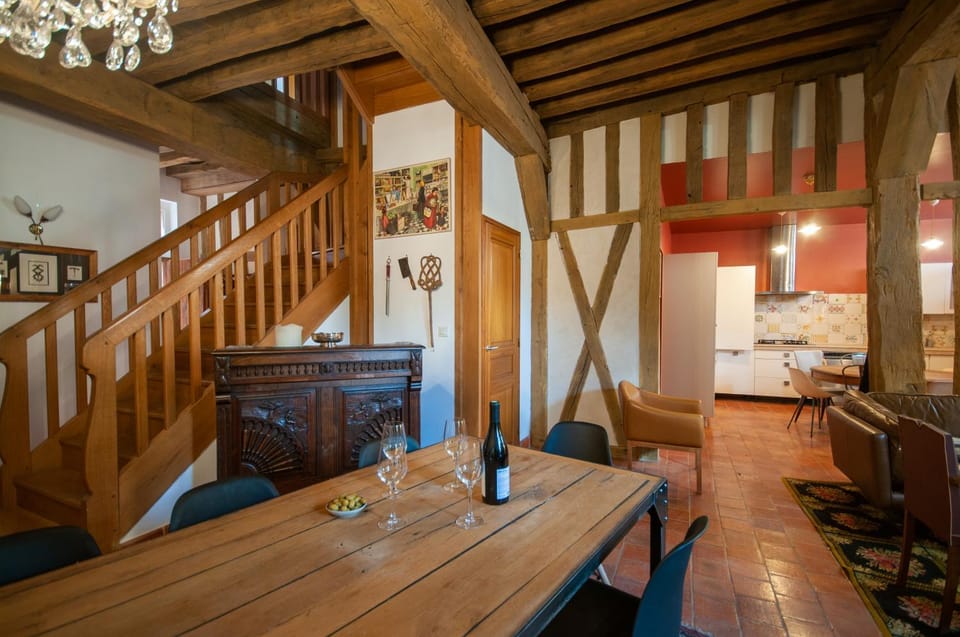 Lounge or bar