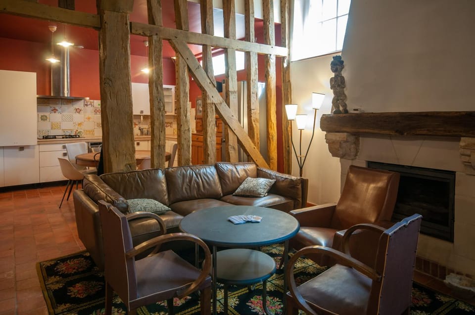 Communal lounge/ TV room, Lounge or bar