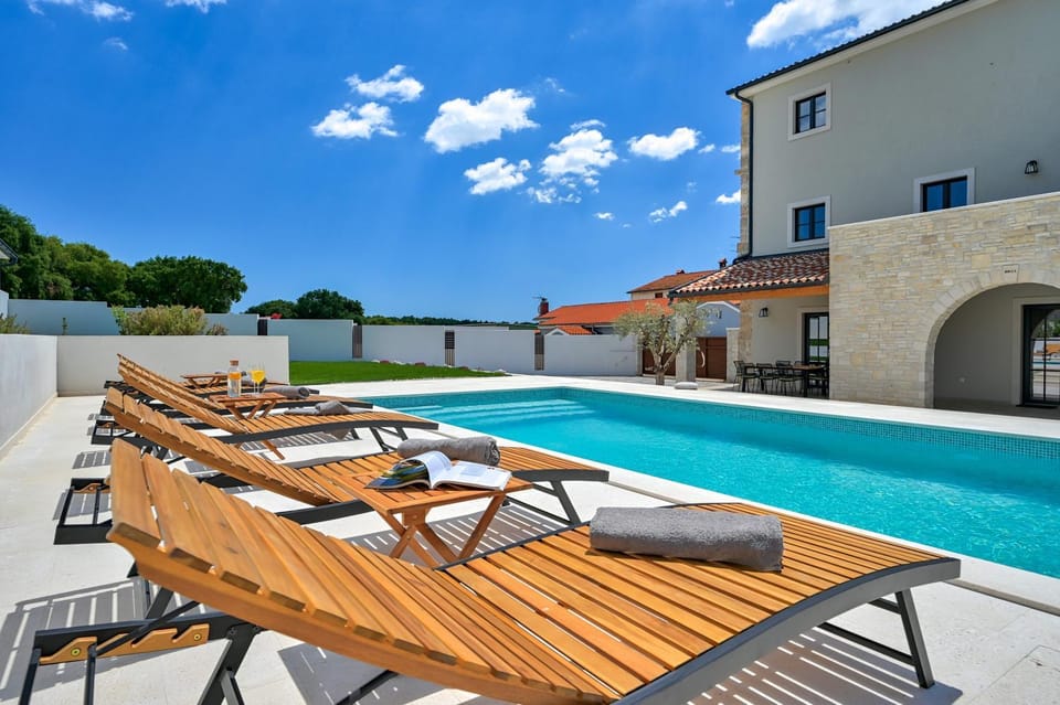 Villa Vitassi Villa in Pula