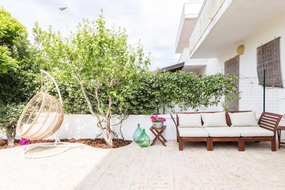 Property building, Garden