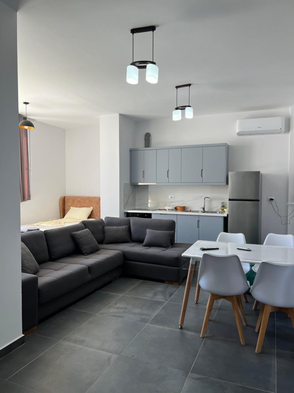 Kitchen or kitchenette, Living room, Dining area, oven