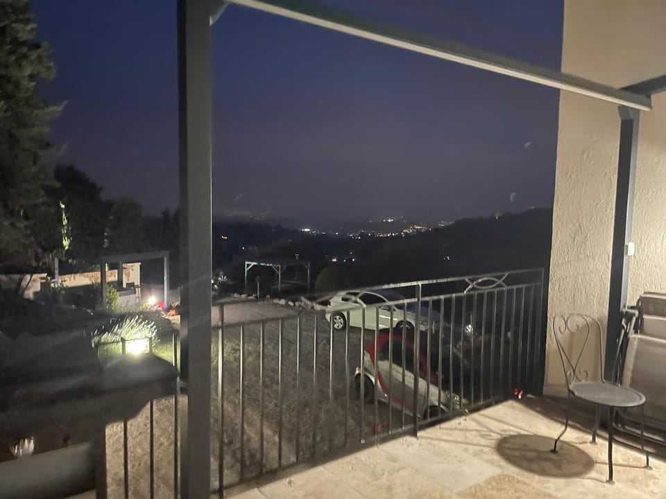 Night, Balcony/Terrace, Mountain view