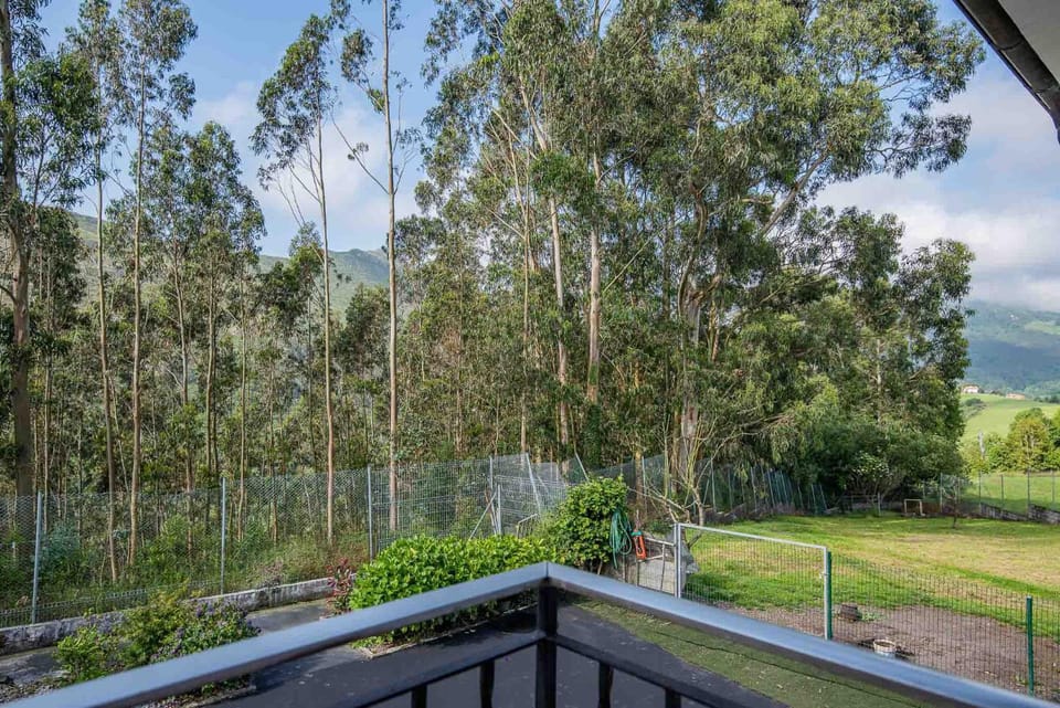 Balcony/Terrace, Garden view, Mountain view