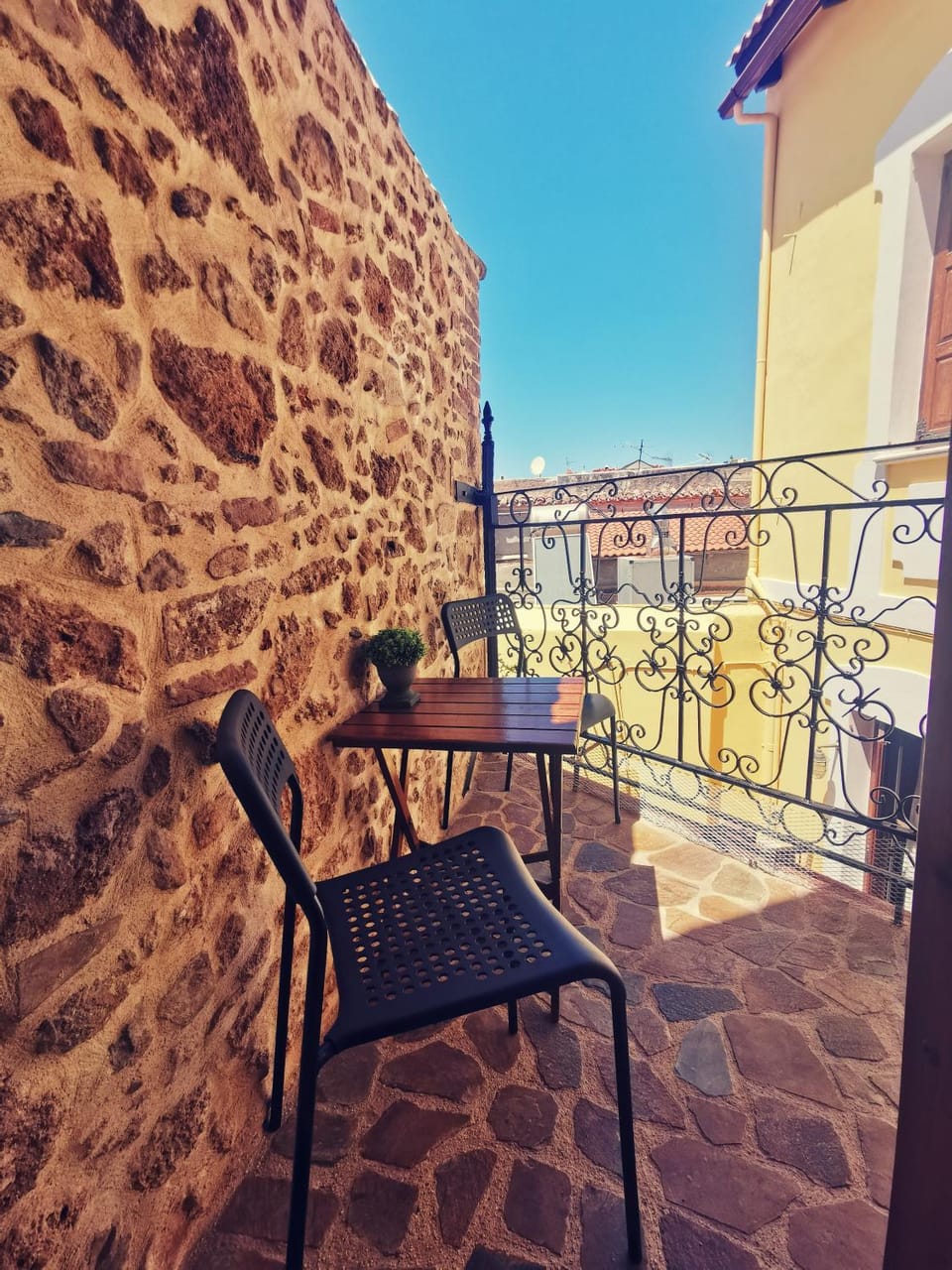 Patio, Balcony/Terrace