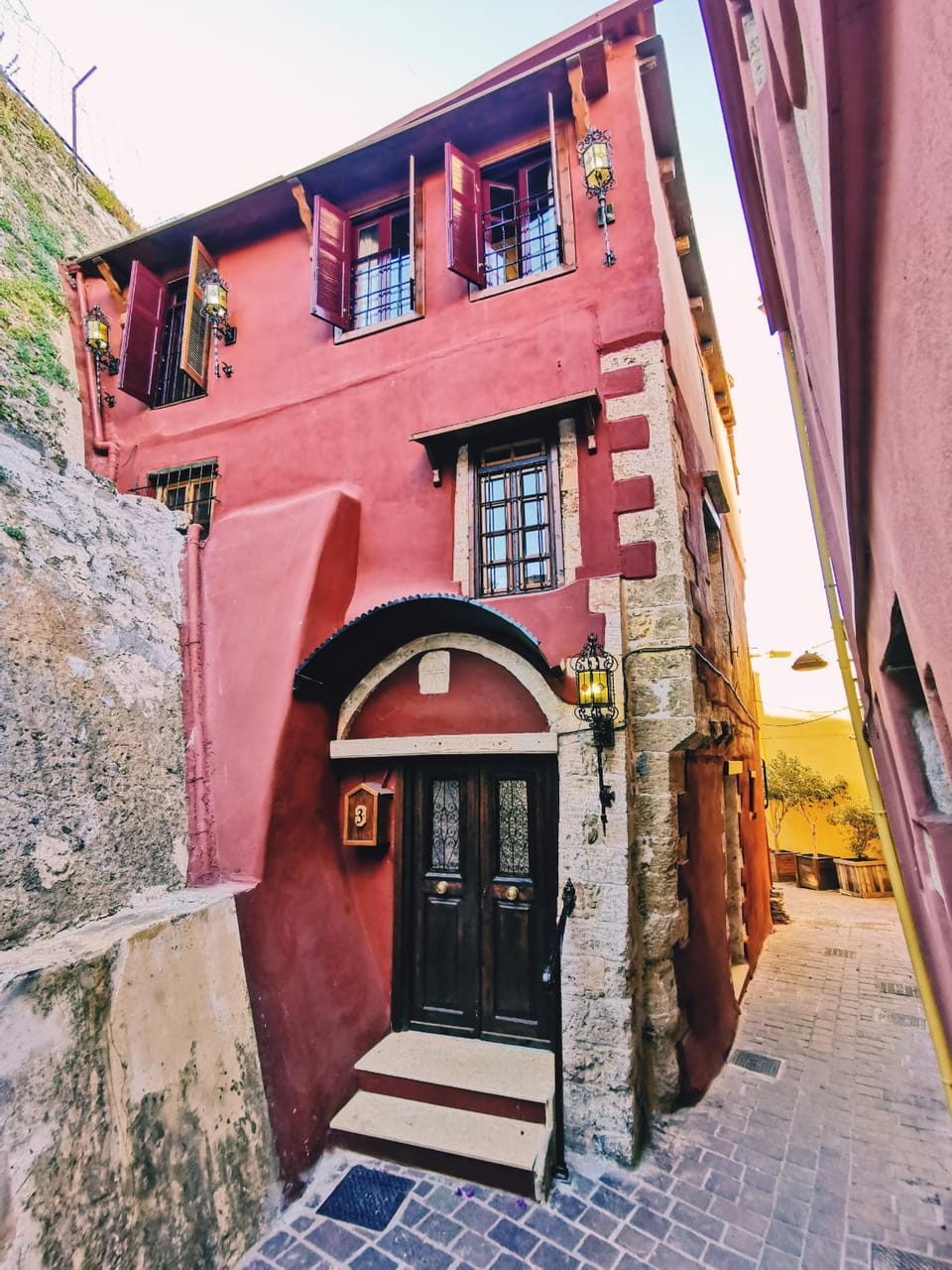Property building, Facade/entrance