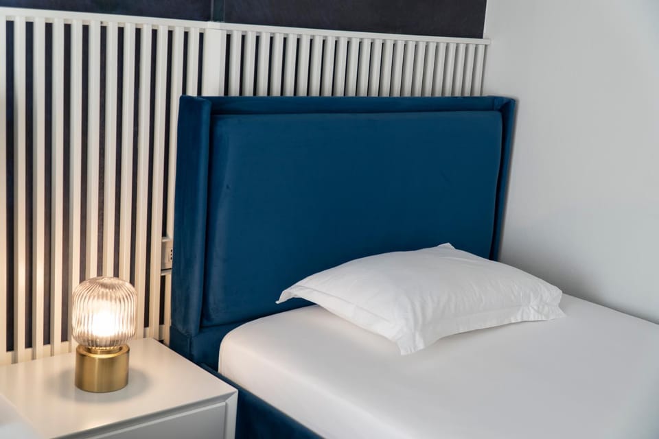 Oyster Central Suites Apartment in Sarandë