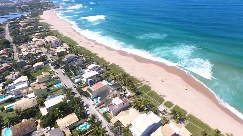 Casa verde praia do Piruí 100 mts da praia 750 mts de área privativa House in State of Bahia
