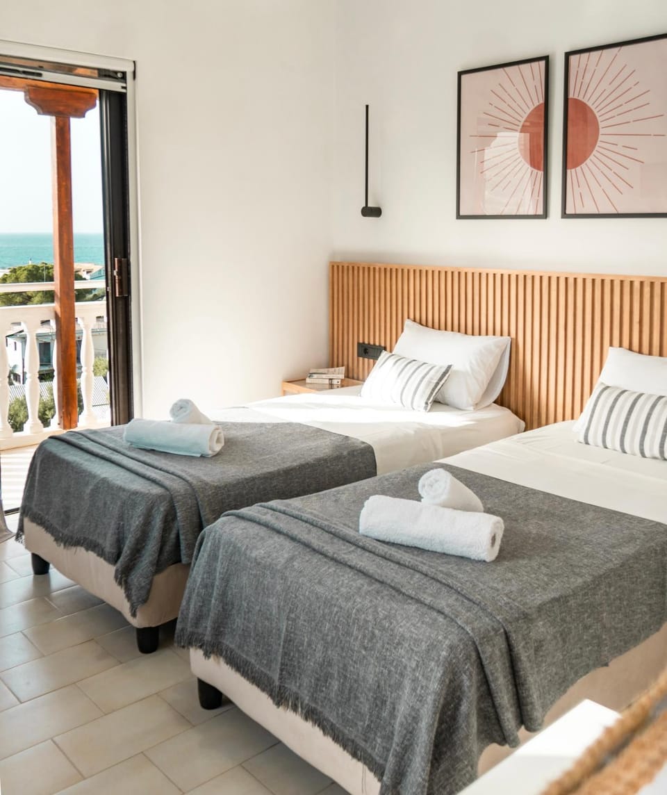 Sea View Studio at Xenios Avlais Apartment in Alikanas