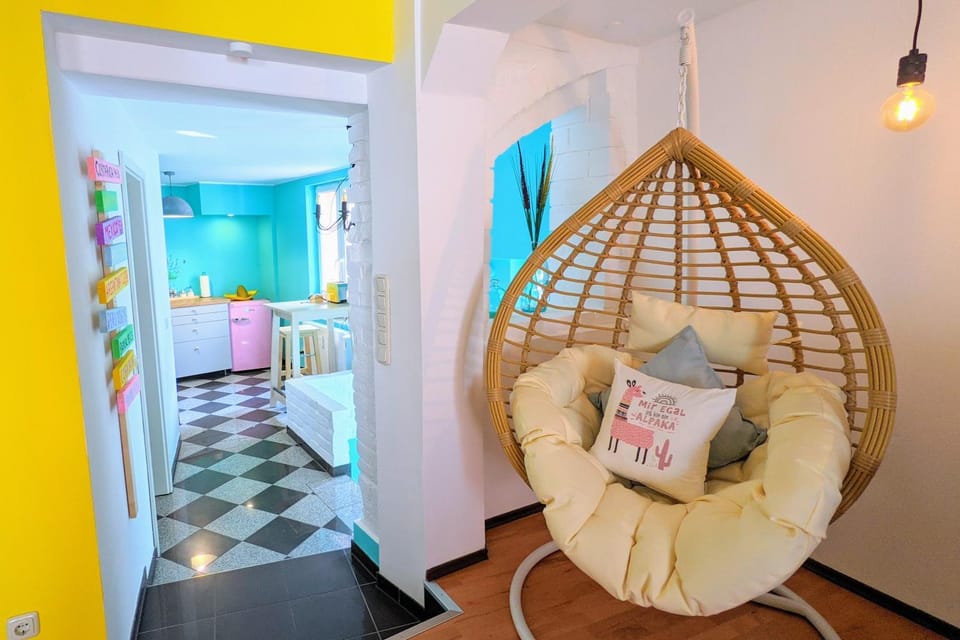 Living room, Photo of the whole room, Seating area