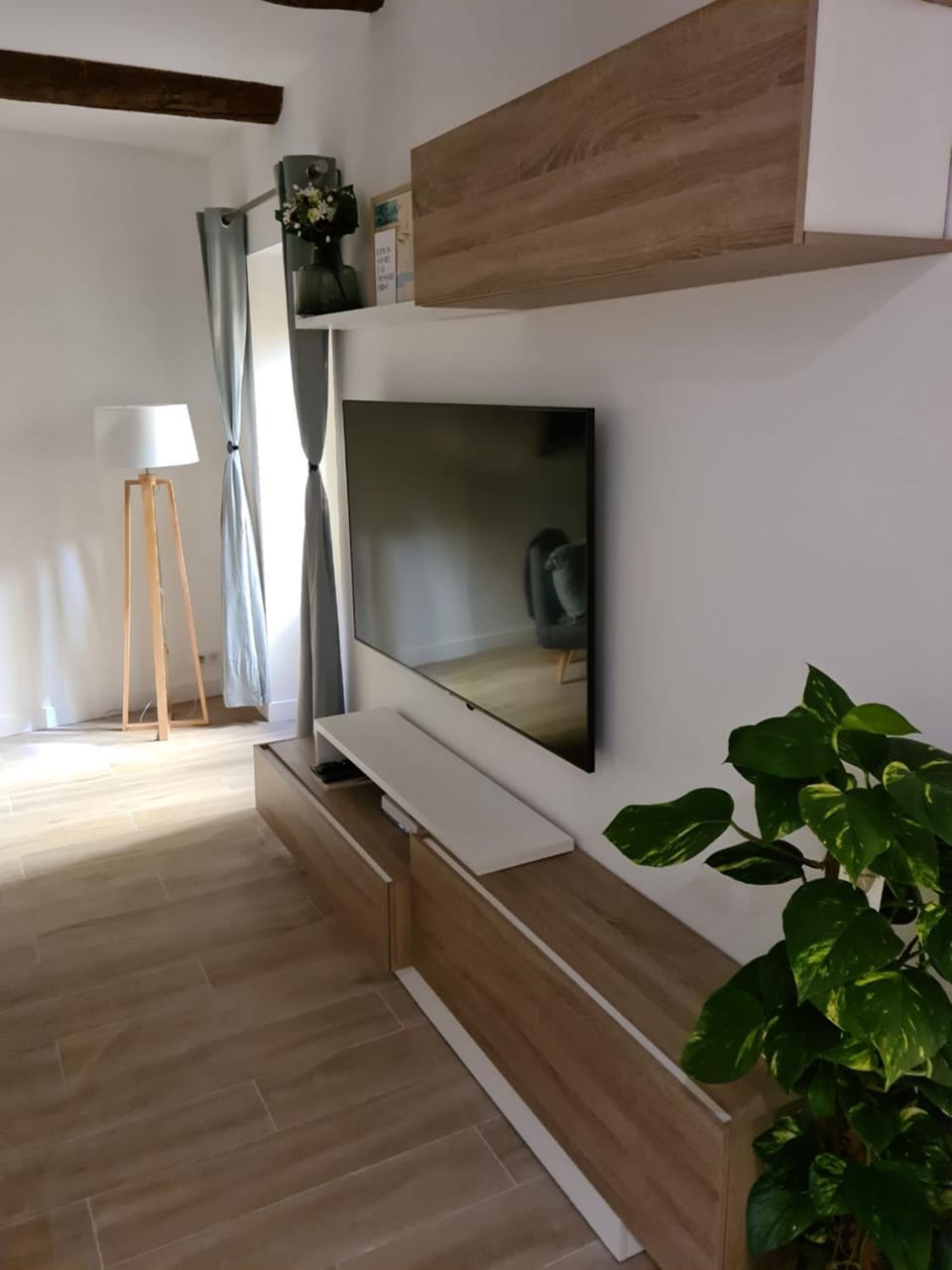 Beautiful Old Town flat, near the beach Apartment in Nice