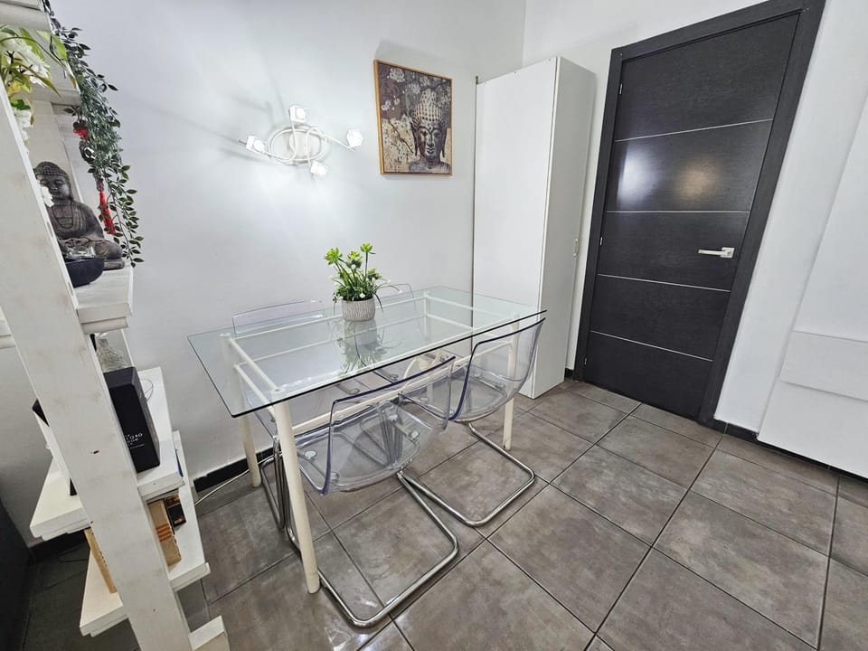 A pasos de Playa del Cristo y Puerto Apartment in Costa del Sol