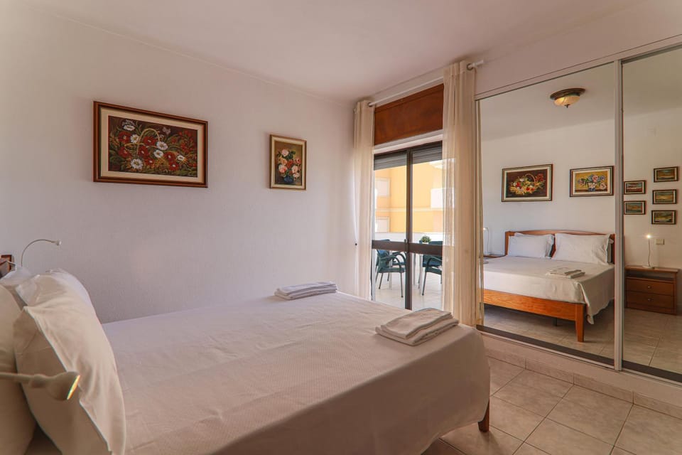 Living room, Bedroom
