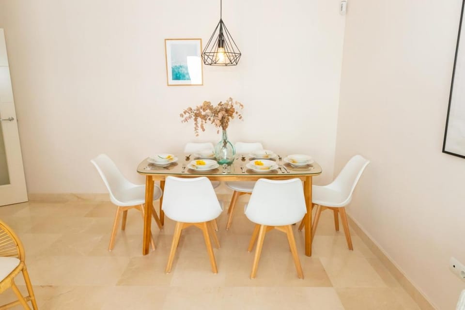 Seaside getaway by the Promenade Apartment in Barbate
