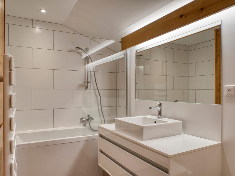 Appartement 4 Chambres à Megève Mont d'Arbois, Proche Pistes et Golf, 120m², Terrasse, Wi-Fi, Parking - FR-1-453-241 Apartment in Megève